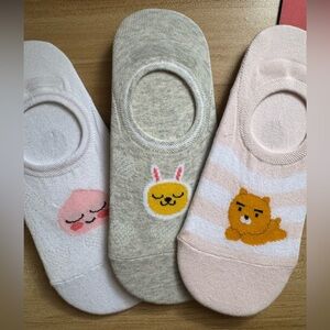 NWOT Kakao Friends Ankle Socks